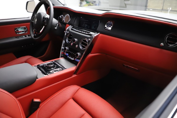 New 2020 Rolls-Royce Cullinan for sale Call for price at Maserati of Greenwich in Greenwich CT 06830 14