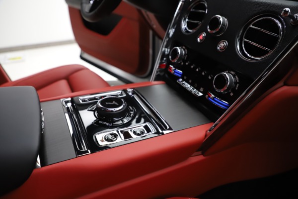 New 2020 Rolls-Royce Cullinan for sale Call for price at Maserati of Greenwich in Greenwich CT 06830 24
