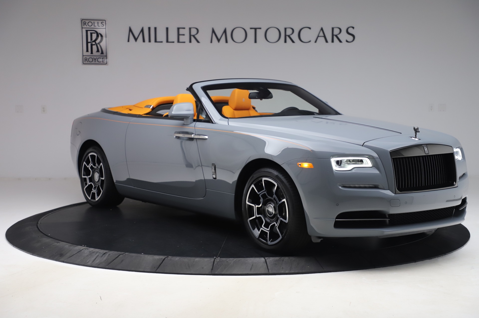 RollsRoyce Dawn Black Badge 2023 Giá KM 082023 Thông số xe