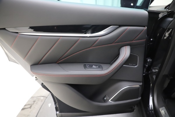 New 2020 Maserati Levante Q4 GranSport for sale $88,885 at Maserati of Greenwich in Greenwich CT 06830 21