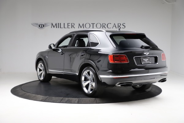 Used 2017 Bentley Bentayga W12 for sale Sold at Maserati of Greenwich in Greenwich CT 06830 5