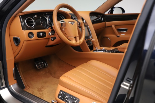 Used 2016 Bentley Flying Spur V8 for sale $114,900 at Maserati of Greenwich in Greenwich CT 06830 17