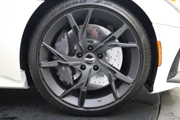 New 2019 Aston Martin DBS Superleggera for sale $345,631 at Maserati of Greenwich in Greenwich CT 06830 21