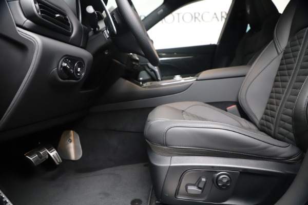 New 2020 Maserati Levante S Q4 GranSport for sale $106,585 at Maserati of Greenwich in Greenwich CT 06830 14