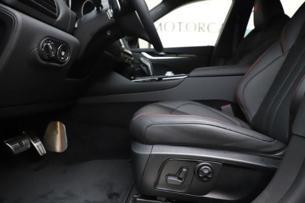 New 2020 Maserati Levante Q4 GranSport for sale $73,058 at Maserati of Greenwich in Greenwich CT 06830 14