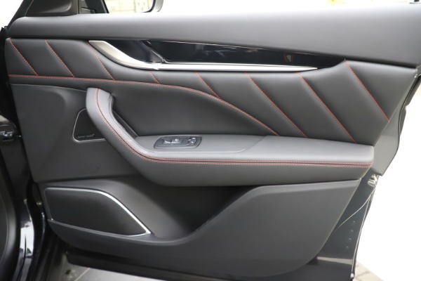 New 2020 Maserati Levante Q4 GranSport for sale $73,058 at Maserati of Greenwich in Greenwich CT 06830 25