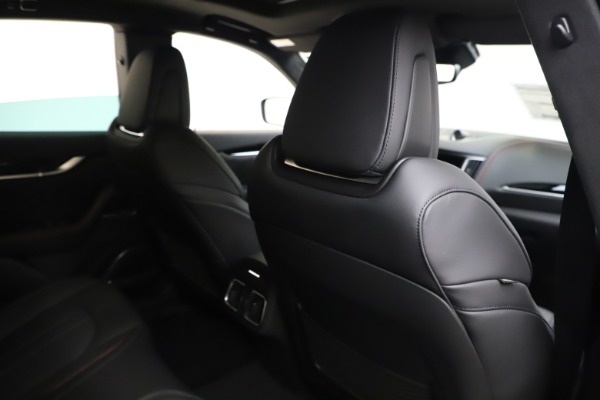 New 2020 Maserati Levante Q4 GranSport for sale $73,058 at Maserati of Greenwich in Greenwich CT 06830 28