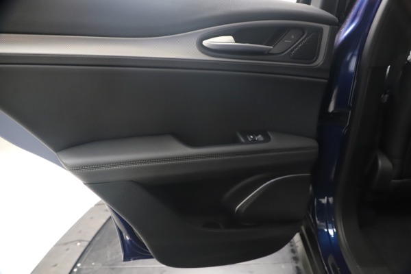 New 2019 Alfa Romeo Stelvio Ti Sport Q4 for sale $53,990 at Maserati of Greenwich in Greenwich CT 06830 21