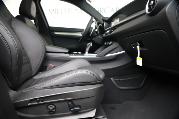 New 2019 Alfa Romeo Stelvio Ti Sport Q4 for sale $53,990 at Maserati of Greenwich in Greenwich CT 06830 23