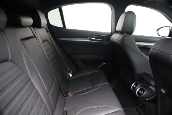 New 2019 Alfa Romeo Stelvio Ti Sport Q4 for sale $53,990 at Maserati of Greenwich in Greenwich CT 06830 27
