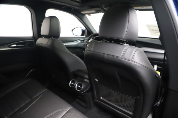 New 2019 Alfa Romeo Stelvio Ti Sport Q4 for sale $53,990 at Maserati of Greenwich in Greenwich CT 06830 28