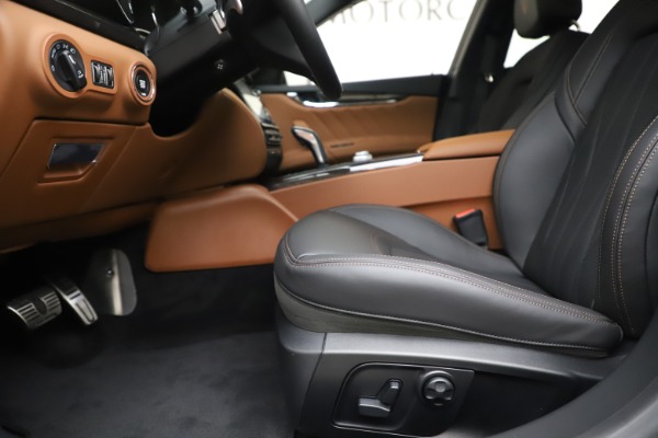 New 2020 Maserati Quattroporte S Q4 GranLusso for sale Sold at Maserati of Greenwich in Greenwich CT 06830 14