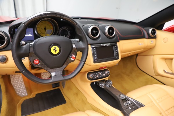 Used 2014 Ferrari California 30 for sale $127,900 at Maserati of Greenwich in Greenwich CT 06830 18