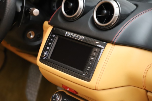 Used 2014 Ferrari California 30 for sale $127,900 at Maserati of Greenwich in Greenwich CT 06830 28