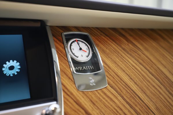 Used 2015 Rolls-Royce Wraith for sale $169,900 at Maserati of Greenwich in Greenwich CT 06830 20