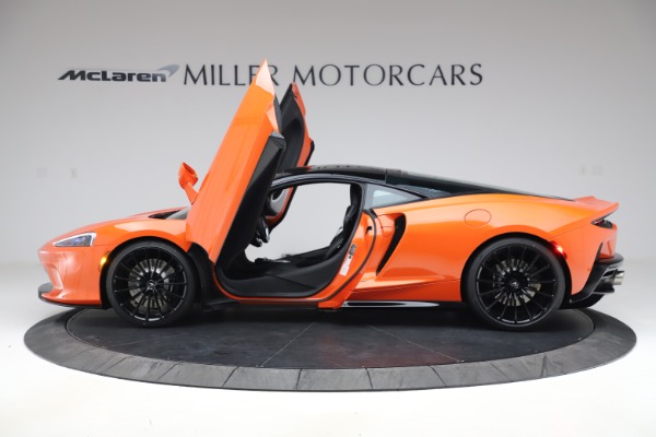 New 2020 McLaren GT Coupe for sale $246,975 at Maserati of Greenwich in Greenwich CT 06830 11