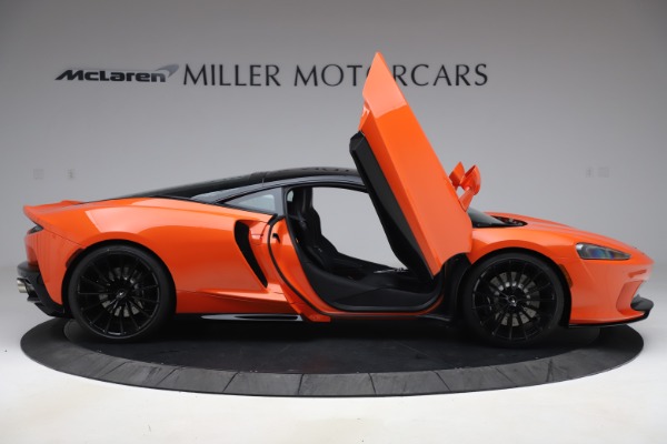 New 2020 McLaren GT Coupe for sale $246,975 at Maserati of Greenwich in Greenwich CT 06830 15