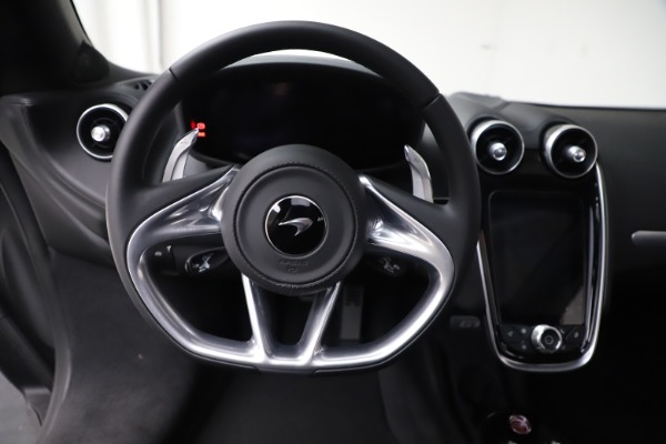 New 2020 McLaren GT Coupe for sale $246,975 at Maserati of Greenwich in Greenwich CT 06830 24