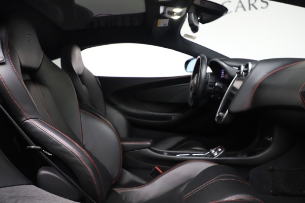 Used 2017 McLaren 570GT for sale $140,900 at Maserati of Greenwich in Greenwich CT 06830 13