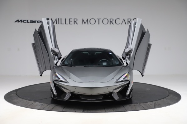Used 2017 McLaren 570GT for sale $145,900 at Maserati of Greenwich in Greenwich CT 06830 7