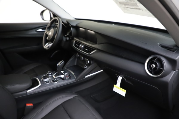 New 2020 Alfa Romeo Stelvio Q4 for sale Sold at Maserati of Greenwich in Greenwich CT 06830 23