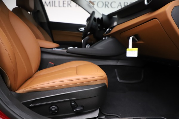 New 2020 Alfa Romeo Giulia Ti Q4 for sale Sold at Maserati of Greenwich in Greenwich CT 06830 23
