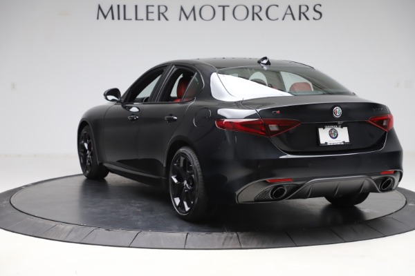 New 2020 Alfa Romeo Giulia Ti Sport Q4 for sale Sold at Maserati of Greenwich in Greenwich CT 06830 5