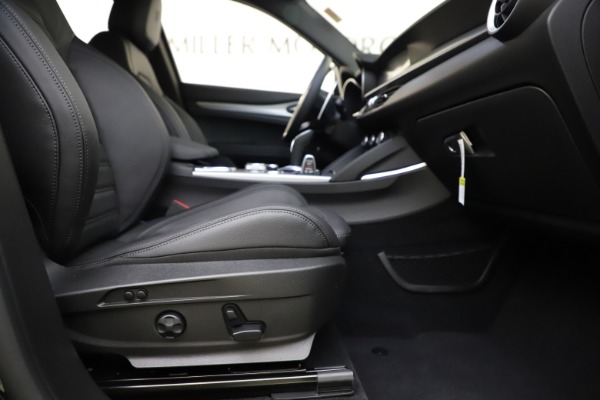 New 2020 Alfa Romeo Stelvio Ti Sport Q4 for sale Sold at Maserati of Greenwich in Greenwich CT 06830 23