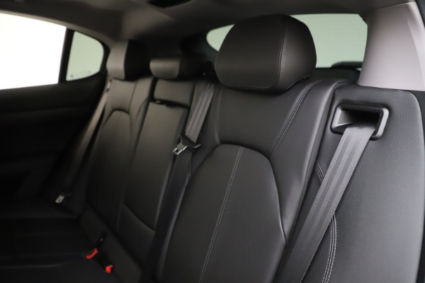 New 2020 Alfa Romeo Stelvio Sport Q4 for sale $51,095 at Maserati of Greenwich in Greenwich CT 06830 18