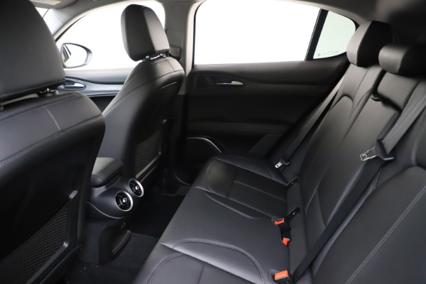 New 2020 Alfa Romeo Stelvio Sport Q4 for sale $51,095 at Maserati of Greenwich in Greenwich CT 06830 19