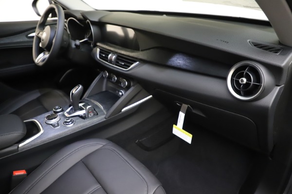 New 2020 Alfa Romeo Stelvio Sport Q4 for sale $51,095 at Maserati of Greenwich in Greenwich CT 06830 22
