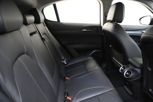 New 2020 Alfa Romeo Stelvio Sport Q4 for sale $51,095 at Maserati of Greenwich in Greenwich CT 06830 27