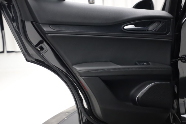 New 2020 Alfa Romeo Stelvio Q4 for sale $36,900 at Maserati of Greenwich in Greenwich CT 06830 21