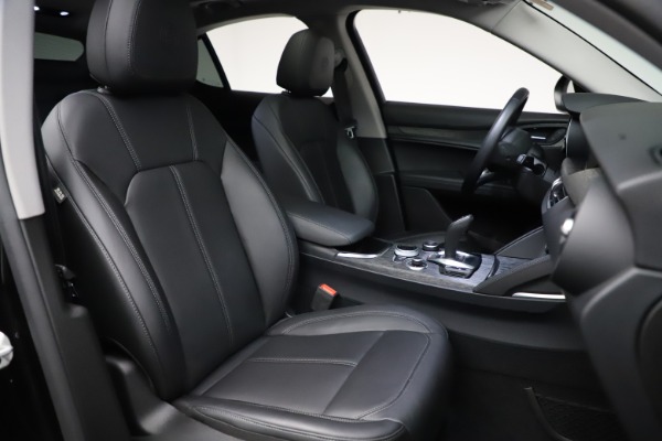 New 2020 Alfa Romeo Stelvio Q4 for sale $36,900 at Maserati of Greenwich in Greenwich CT 06830 27