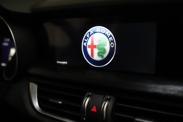 New 2020 Alfa Romeo Stelvio Q4 for sale $36,900 at Maserati of Greenwich in Greenwich CT 06830 28