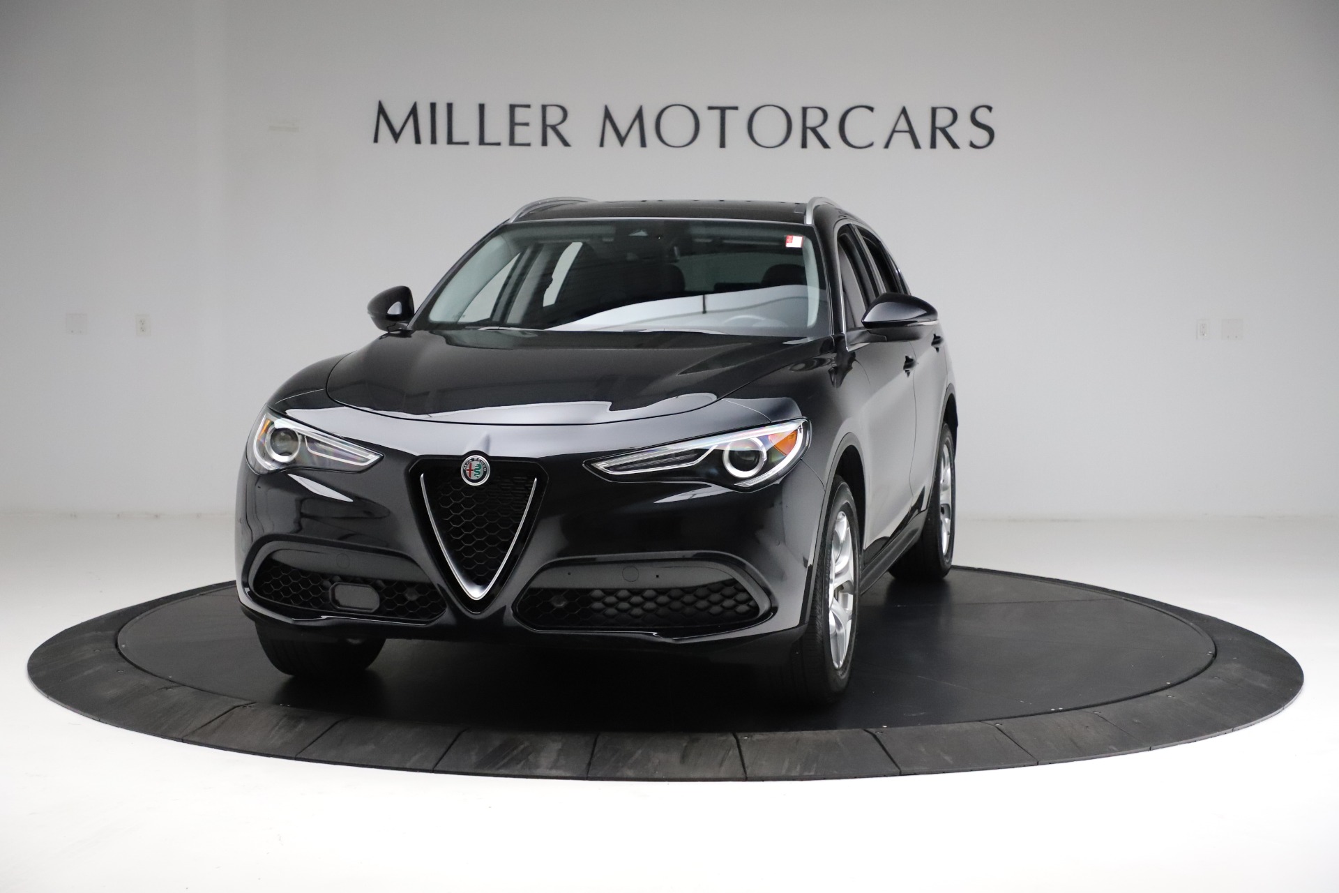 New 2020 Alfa Romeo Stelvio Q4 for sale $36,900 at Maserati of Greenwich in Greenwich CT 06830 1