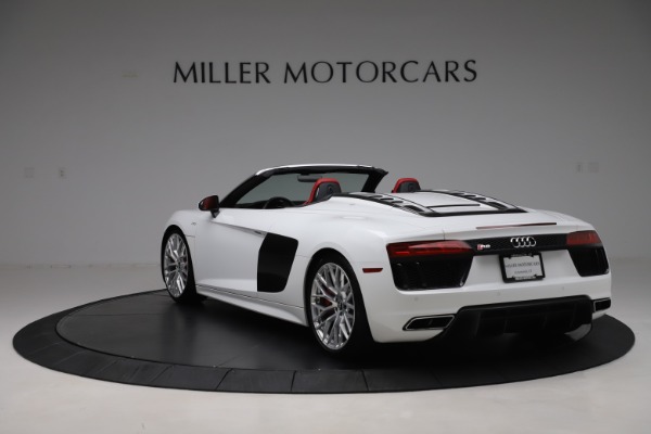 Used 2017 Audi R8 5.2 quattro V10 Spyder for sale Sold at Maserati of Greenwich in Greenwich CT 06830 5