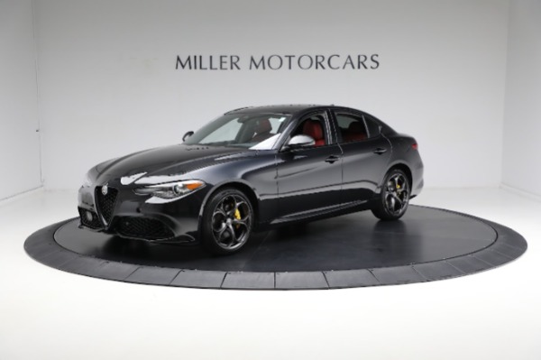 Used 2021 Alfa Romeo Giulia Veloce for sale Sold at Maserati of Greenwich in Greenwich CT 06830 3