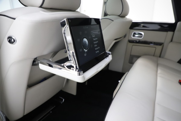 Used 2013 Rolls-Royce Phantom for sale Sold at Maserati of Greenwich in Greenwich CT 06830 15