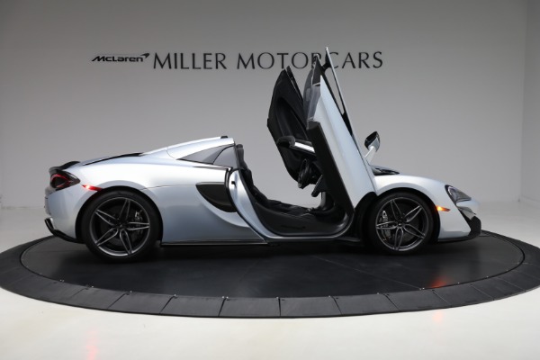 Used 2020 McLaren 570S Spider Convertible for sale Sold at Maserati of Greenwich in Greenwich CT 06830 19