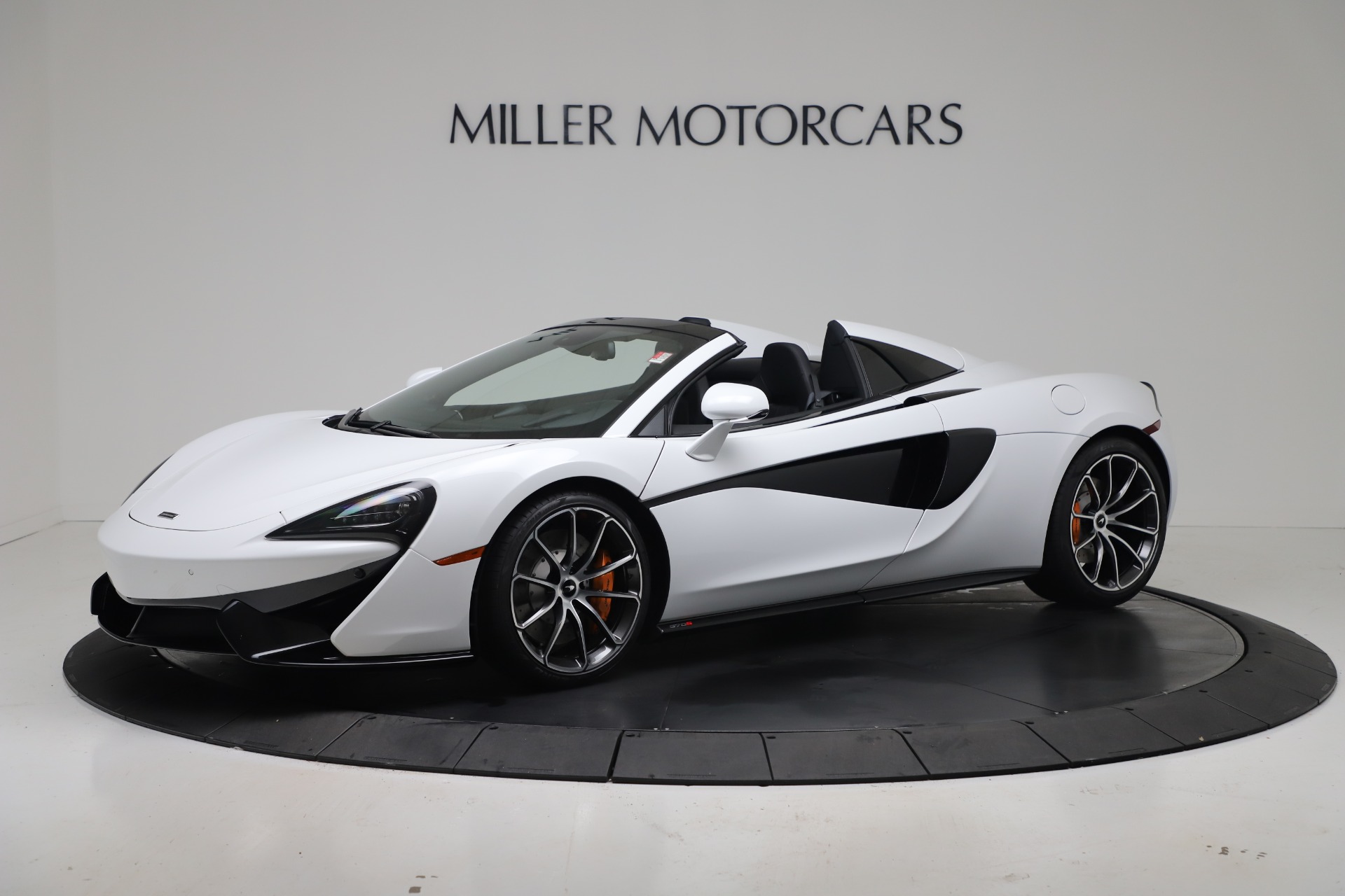New 2020 McLaren 570S Spider Convertible for sale $231,150 at Maserati of Greenwich in Greenwich CT 06830 1