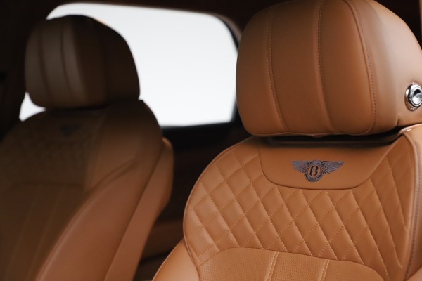 Used 2017 Bentley Bentayga W12 for sale $135,900 at Maserati of Greenwich in Greenwich CT 06830 16