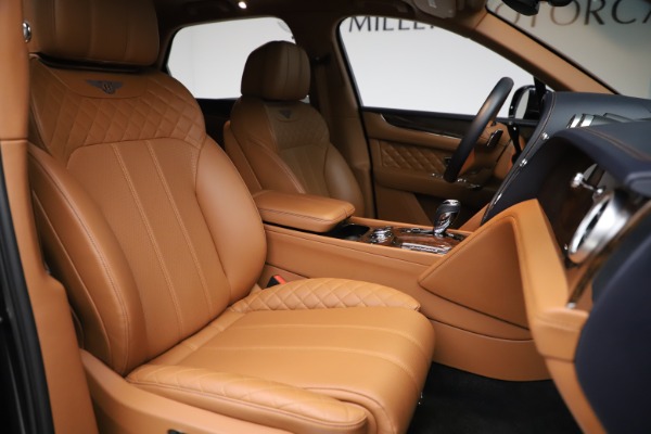 Used 2017 Bentley Bentayga W12 for sale $135,900 at Maserati of Greenwich in Greenwich CT 06830 20