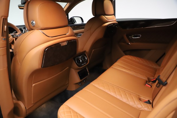 Used 2017 Bentley Bentayga W12 for sale $135,900 at Maserati of Greenwich in Greenwich CT 06830 21