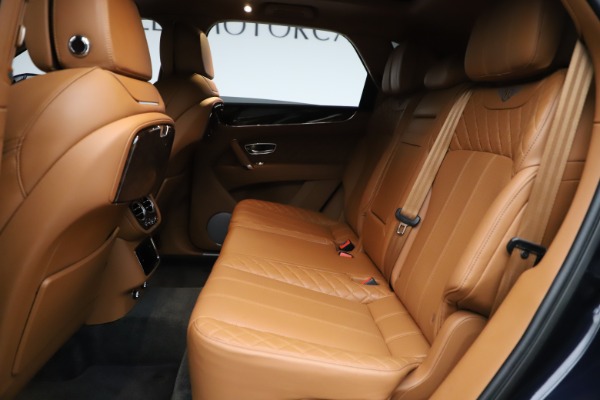 Used 2017 Bentley Bentayga W12 for sale $135,900 at Maserati of Greenwich in Greenwich CT 06830 22