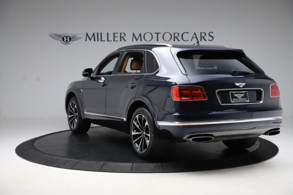 Used 2017 Bentley Bentayga W12 for sale Sold at Maserati of Greenwich in Greenwich CT 06830 5