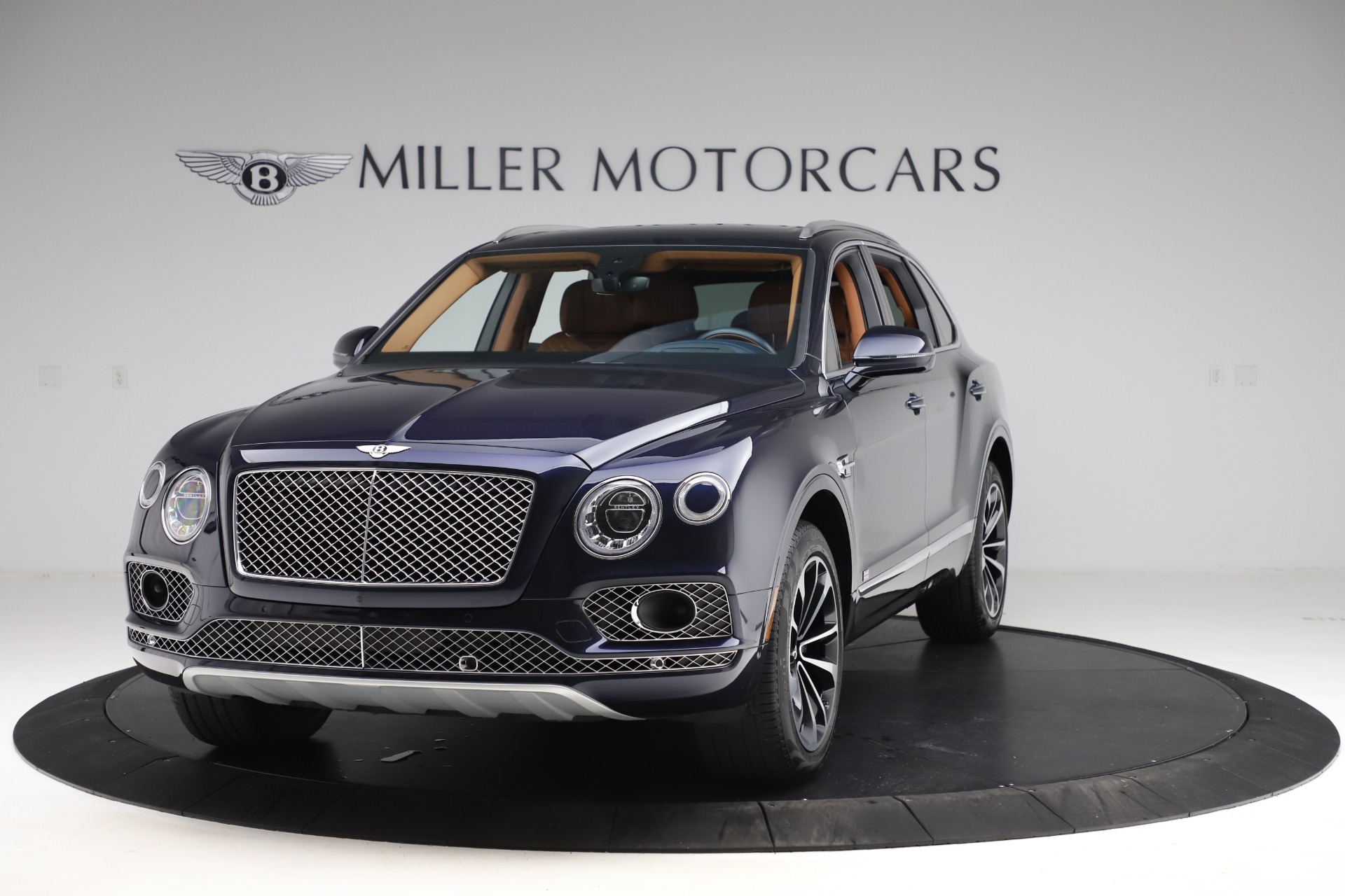 Used 2017 Bentley Bentayga W12 for sale Sold at Maserati of Greenwich in Greenwich CT 06830 1