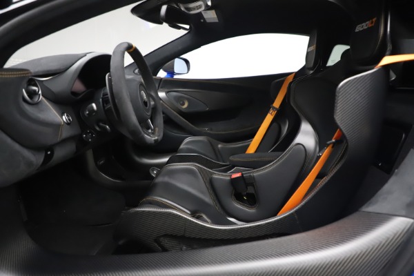 Used 2019 McLaren 600LT for sale $255,900 at Maserati of Greenwich in Greenwich CT 06830 14
