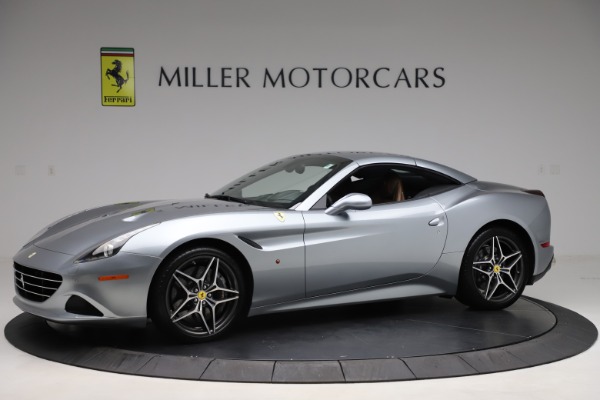 Used 2016 Ferrari California T for sale $142,900 at Maserati of Greenwich in Greenwich CT 06830 14