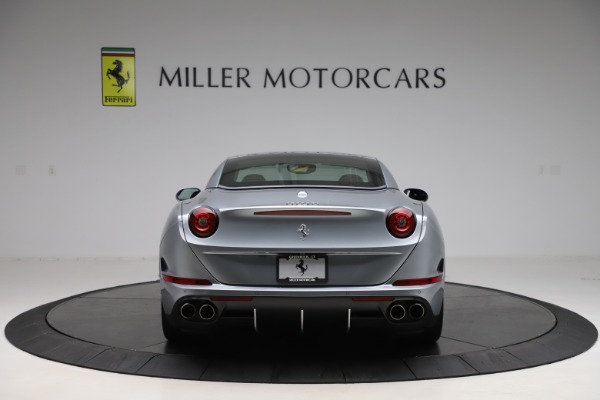 Used 2016 Ferrari California T for sale Sold at Maserati of Greenwich in Greenwich CT 06830 18